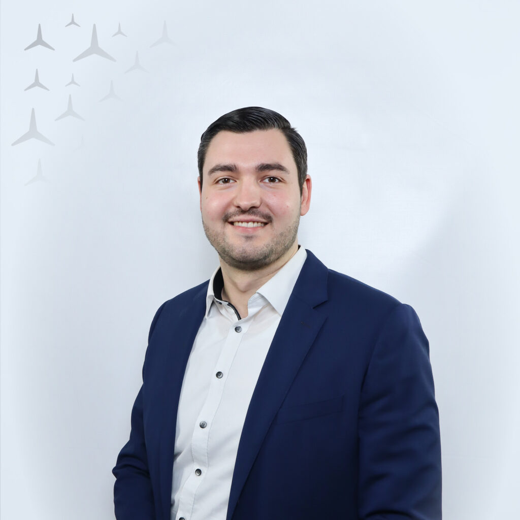Nick-Valentin Simon